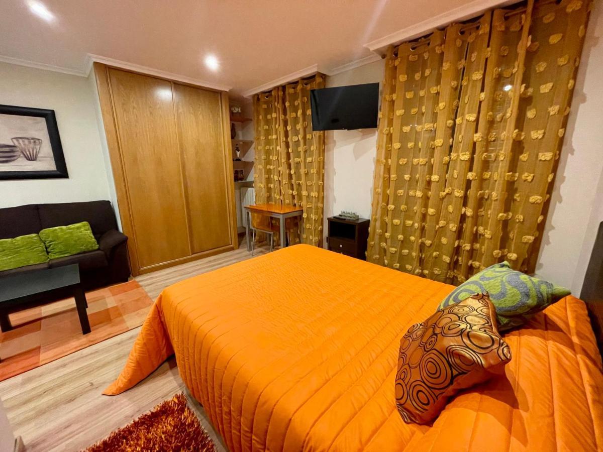 Apartamentos Ronda Виго Экстерьер фото