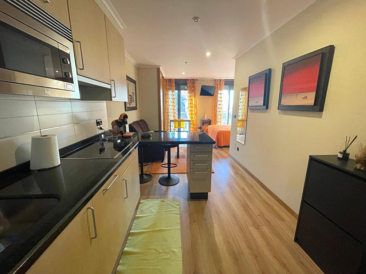 Apartamentos Ronda Виго Экстерьер фото